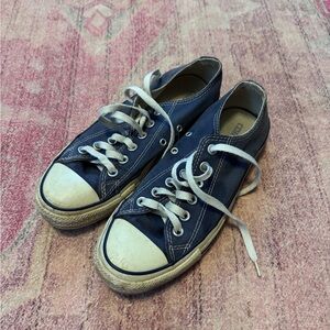 Converse Navy Blue Sneakers